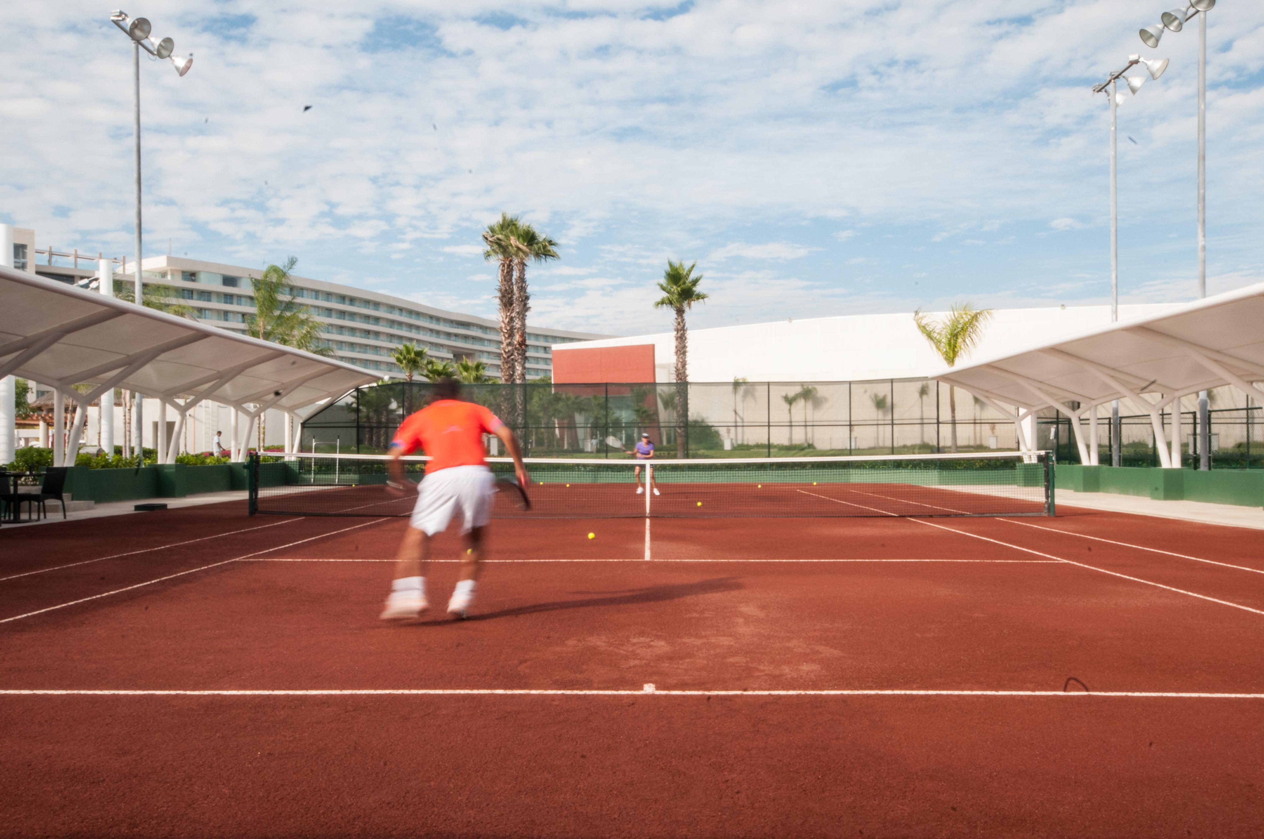Palacio Mundo Imperial Riviera Diamante Acapulco Exteriör bild Tennis at the Grand Palladium Punta Cana Resort & Spa